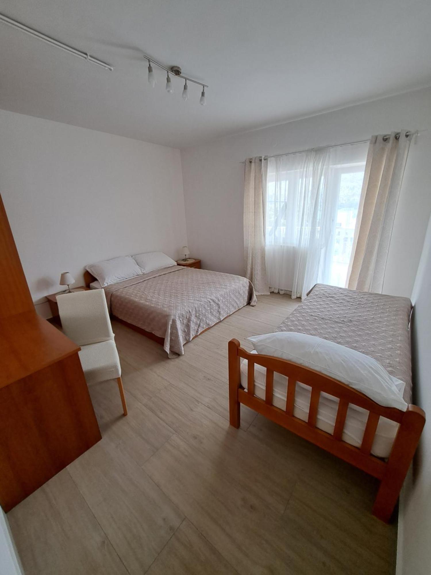 Apartman G&L Grebastica Ngoại thất bức ảnh